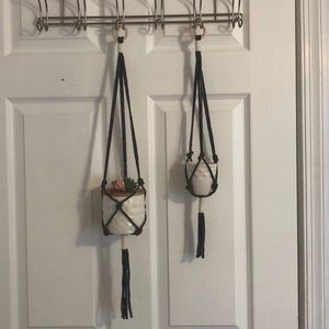 Set of 2 Macrame Gray Plant Hangs